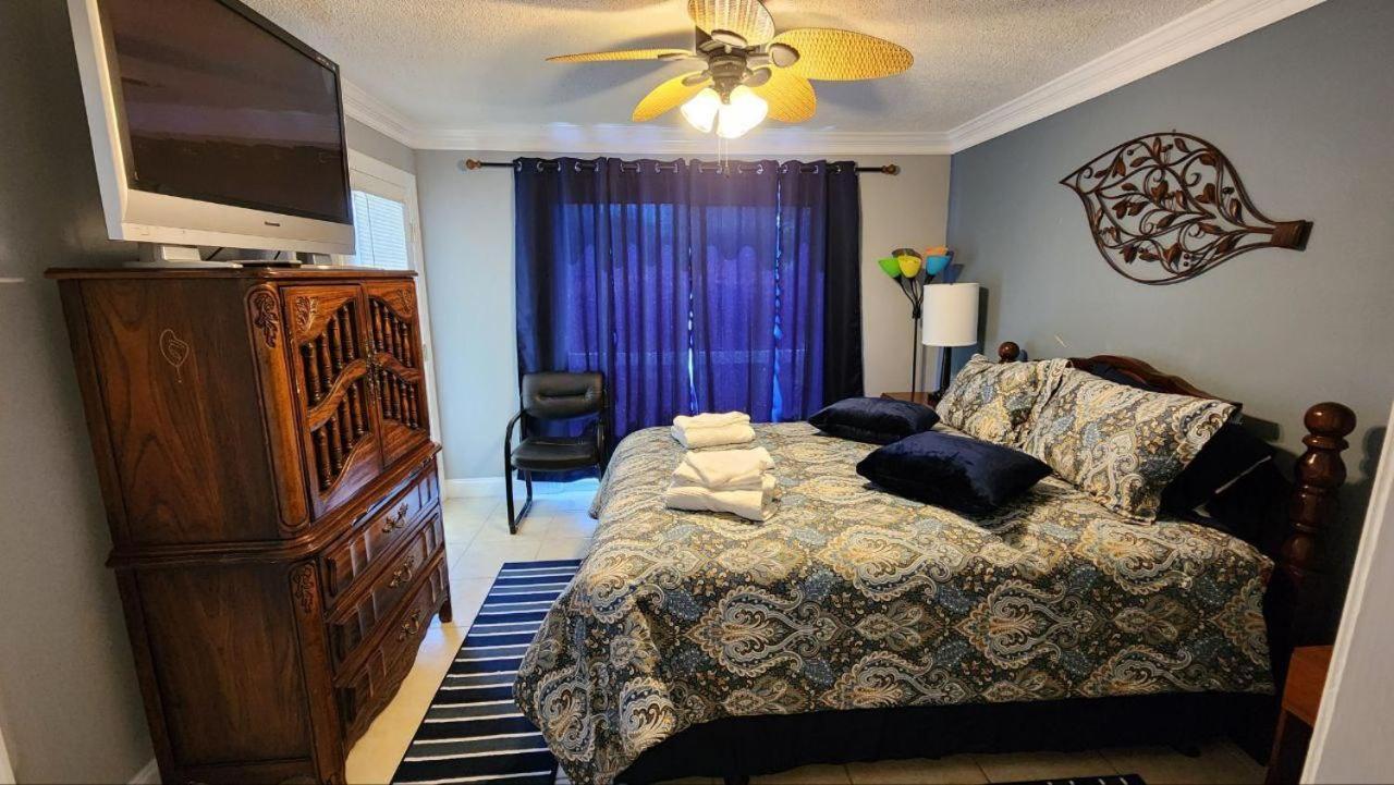 Unique 2 Bedroom / 2 Bath Condo In Myrtle Beach Exterior photo